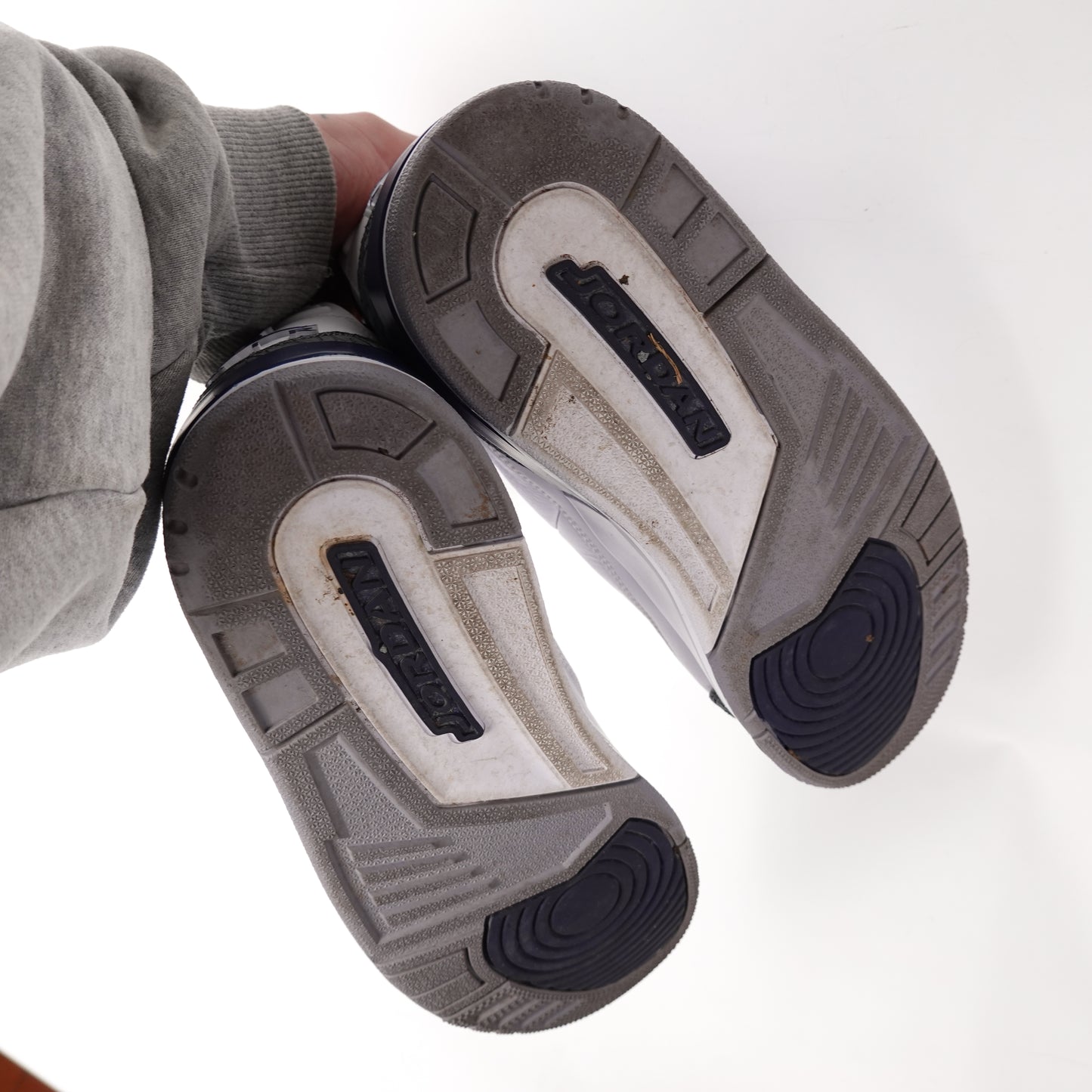 Jordan 3 Midnight Navy - Size 10.5