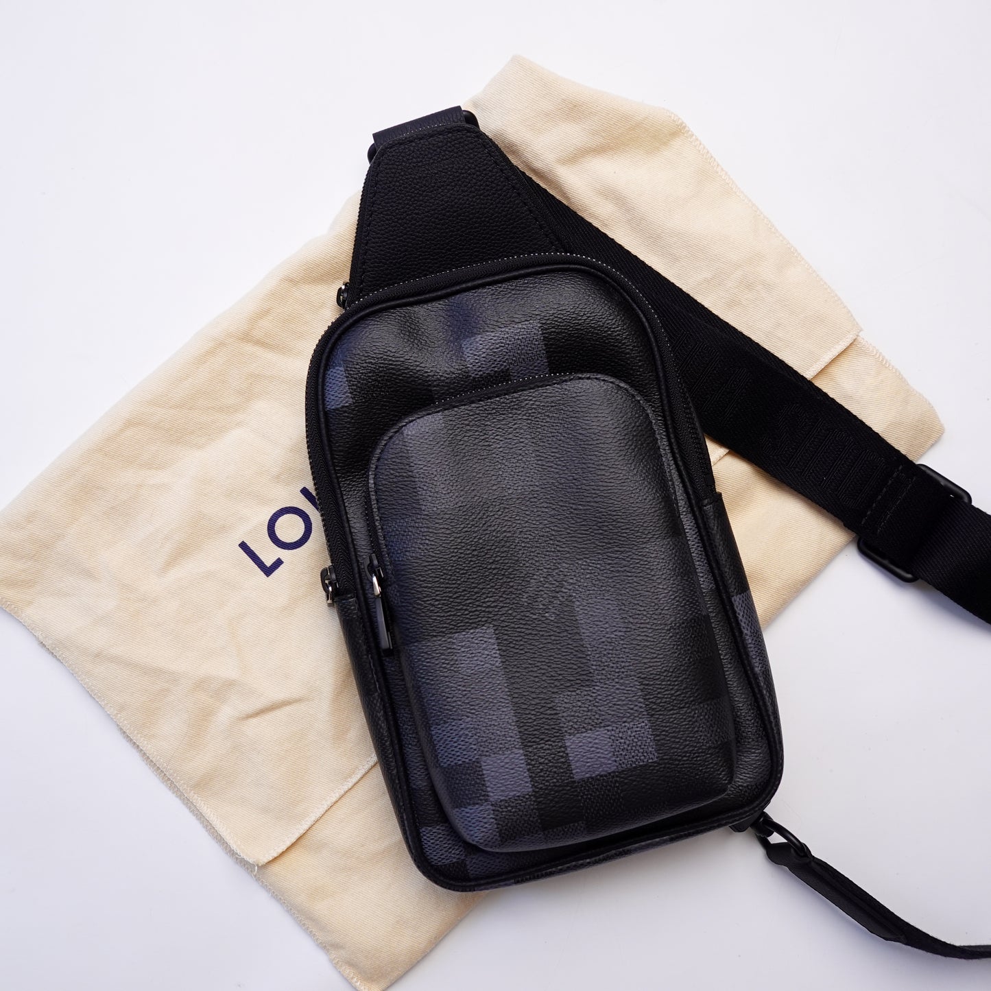 Louis Vuitton Damoflauge Avenue Slingbag
