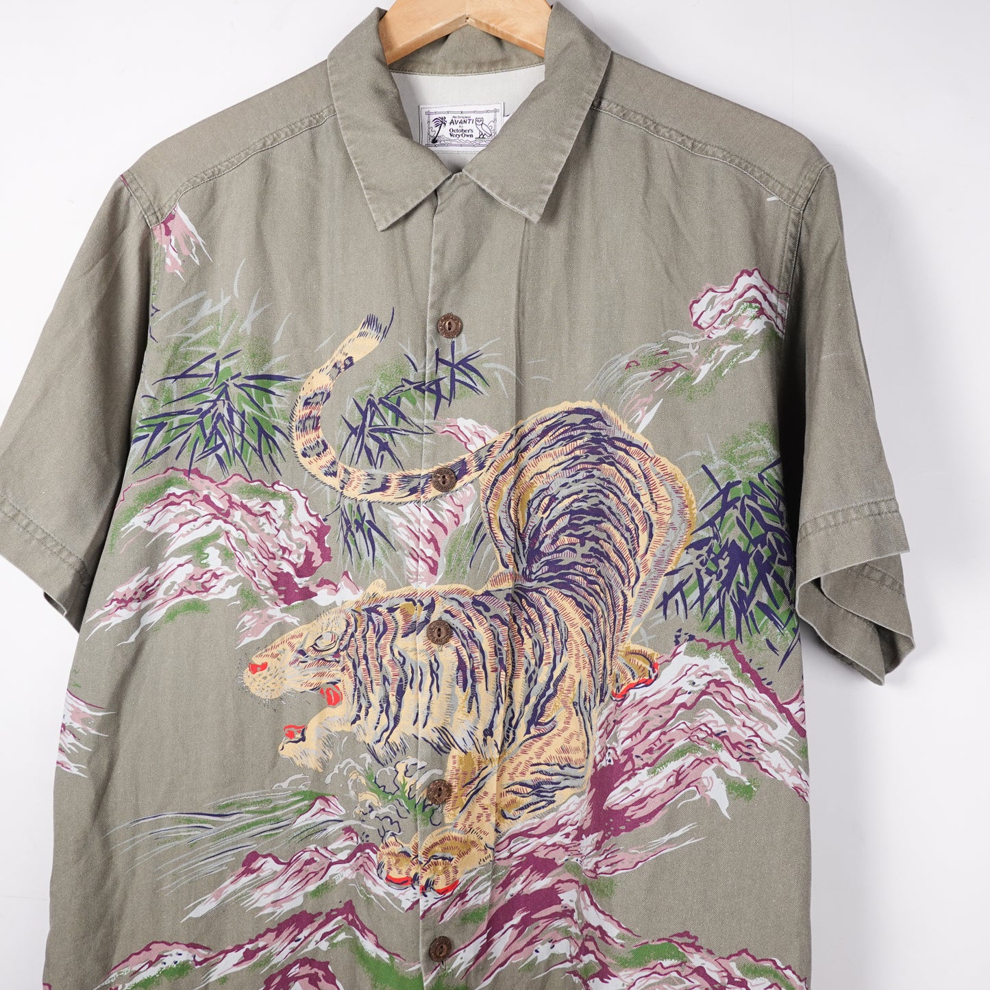 OVO Avanti Silk SS Button Up - Size L