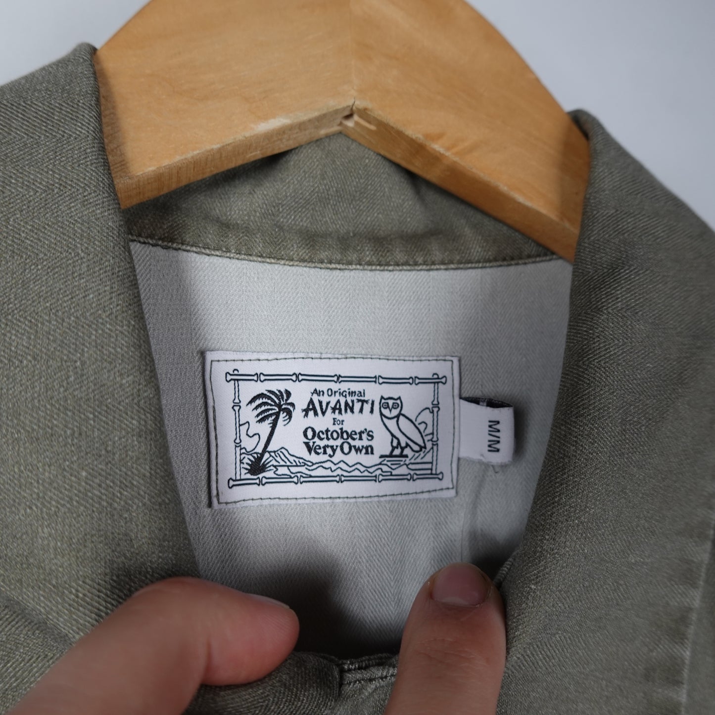 OVO Avanti Silk SS Button Up - Size L