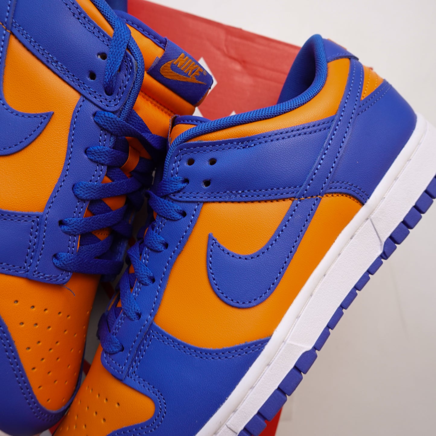 Nike Dunk Low Knicks - Size 11