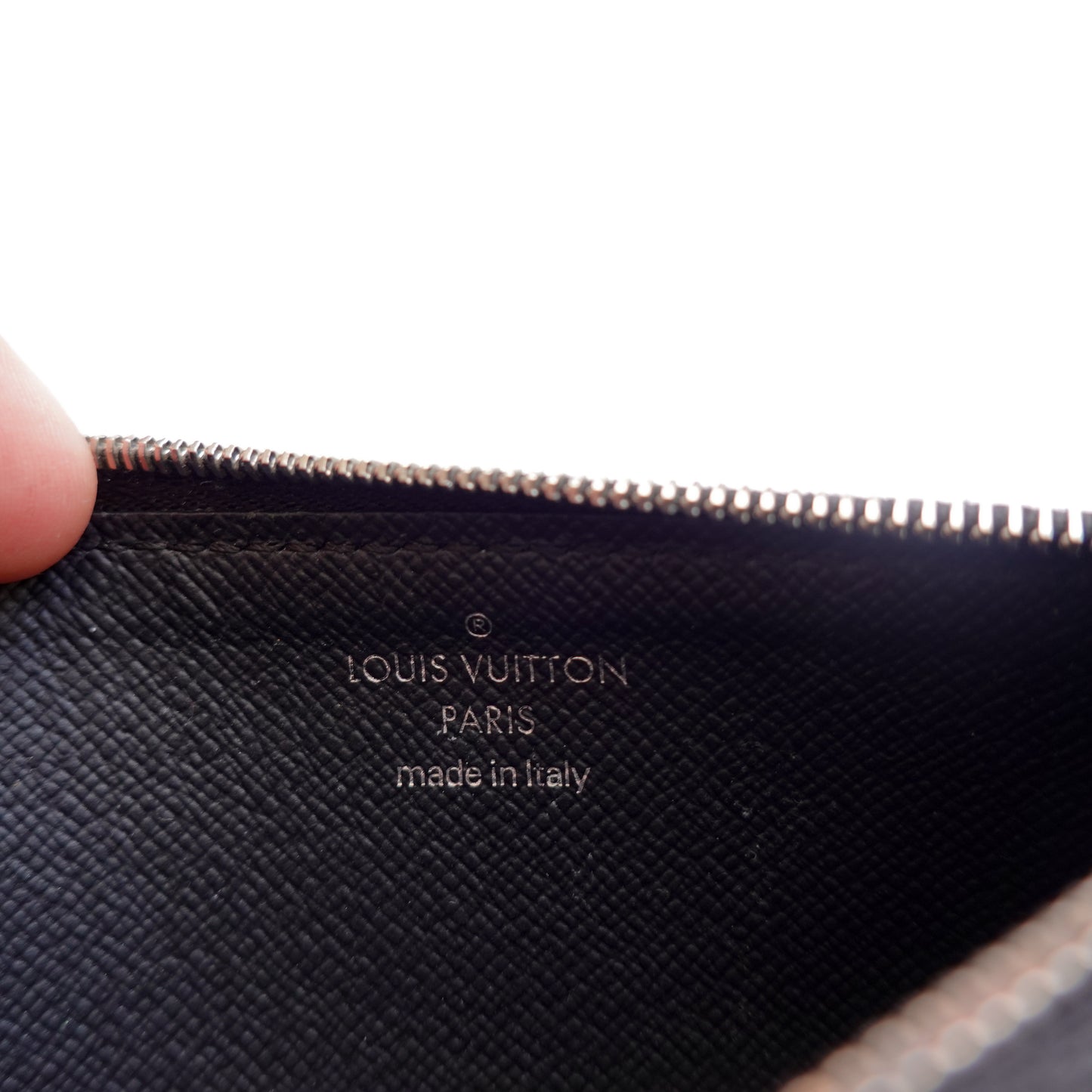 2018 Louis Vuitton Taiga Coin Card Holder
