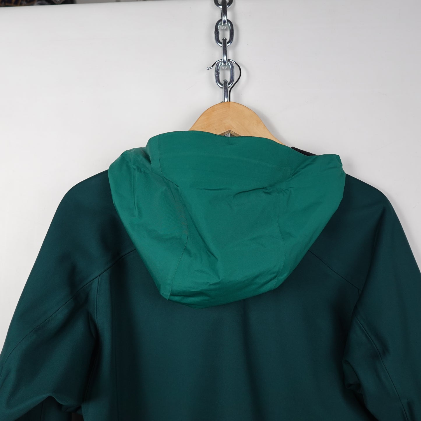 Arc’teryx Veilance Med-Caspia Jacket - Size L