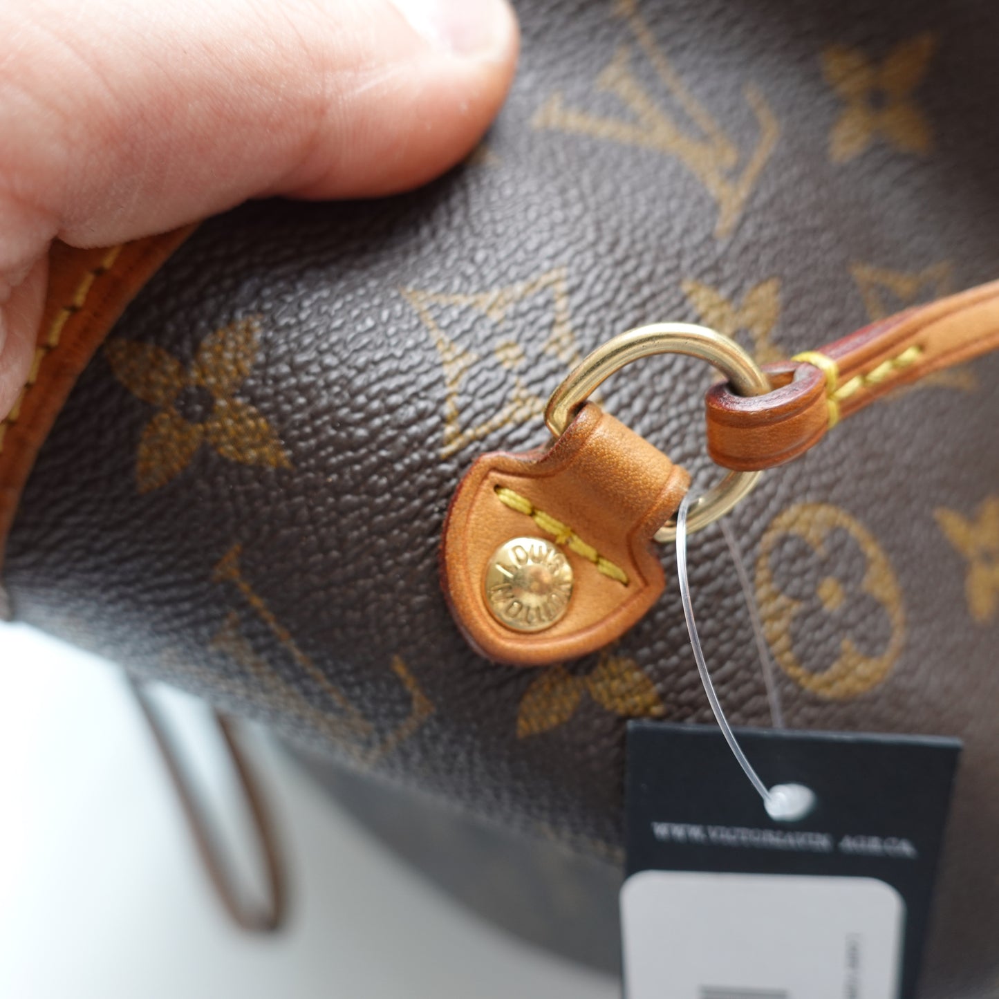 Louis Vuitton Neverfull GM Large Monogram Tote Bag