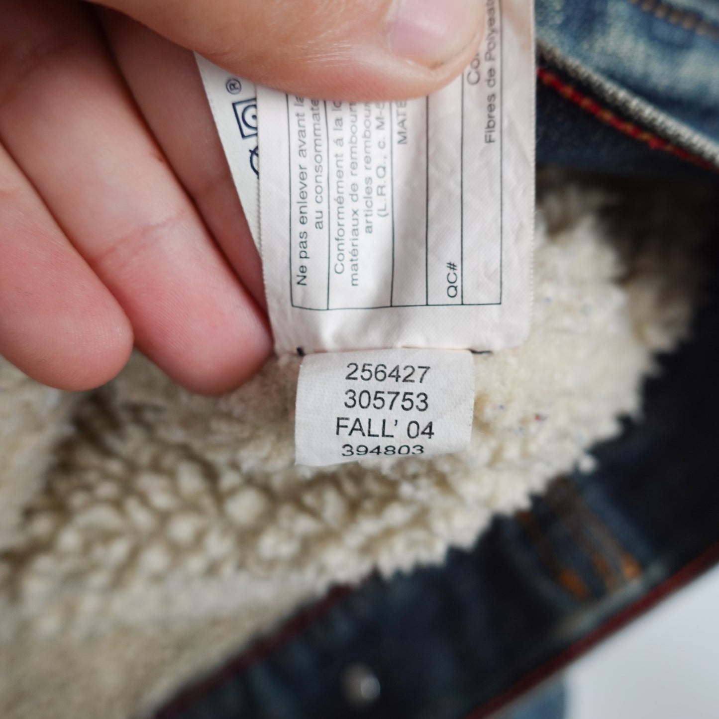 2004 Gap Sherpa Lined Denim Jacket - Size L
