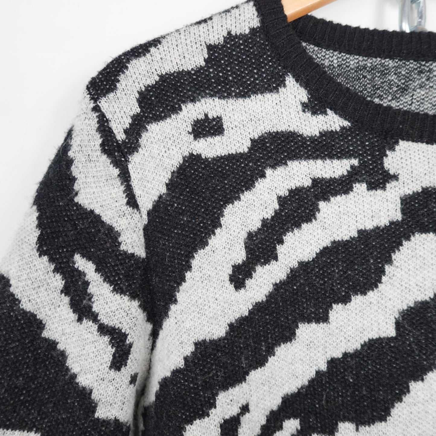 Vintage Zebra Knit Sweater - Size M