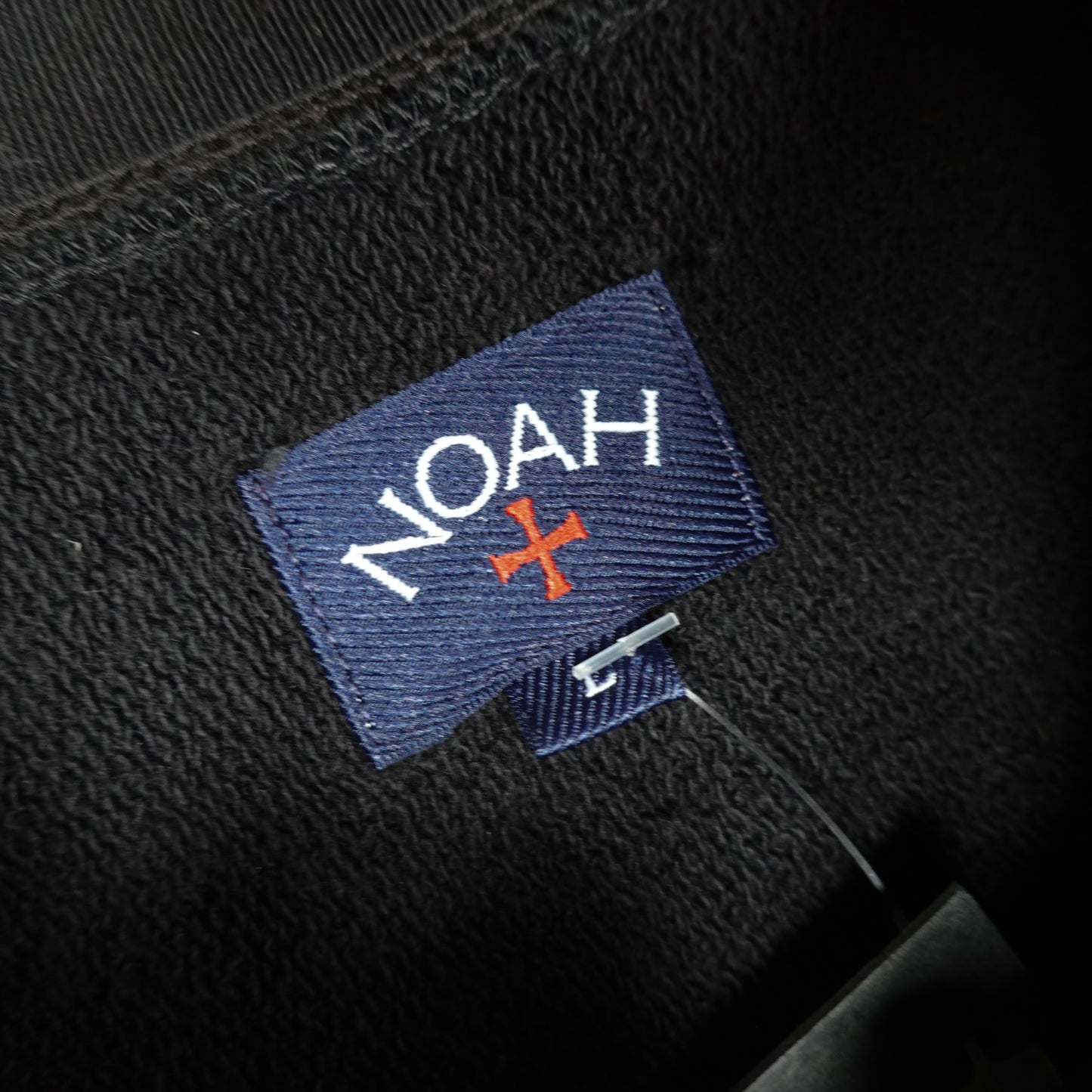 Noah Letters Crewneck - Size L