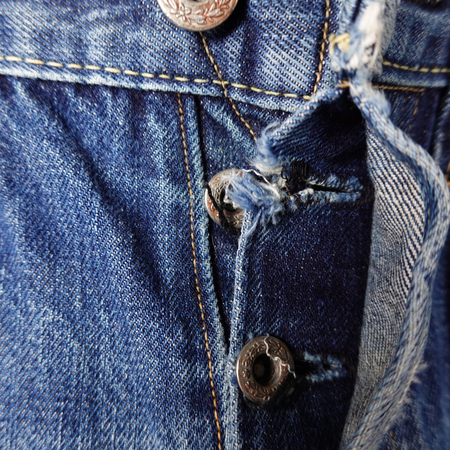 Viapiana Distressed Selvegde Denim - Size 30