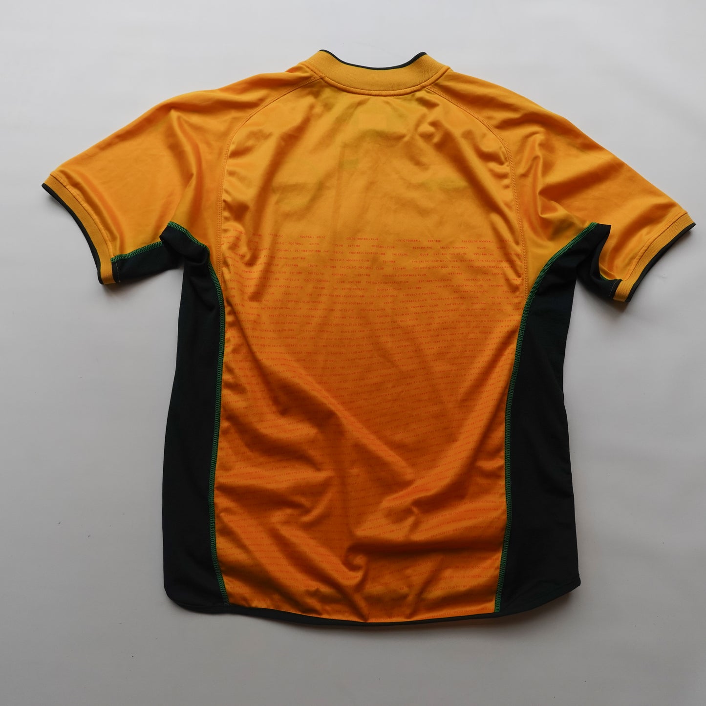 2002/03 Celtics FC Kit - Size L