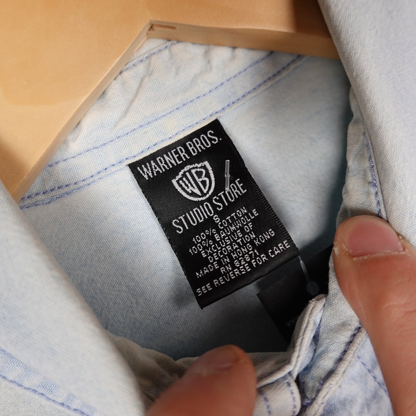 1997 Looney Tunes Denim Button up - Size S