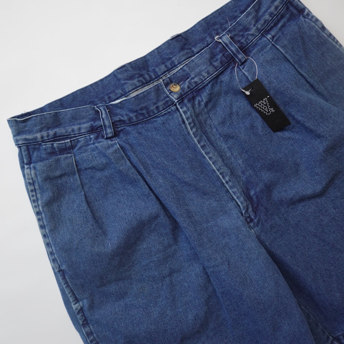 Nautica Pleated Shorts - Size 34