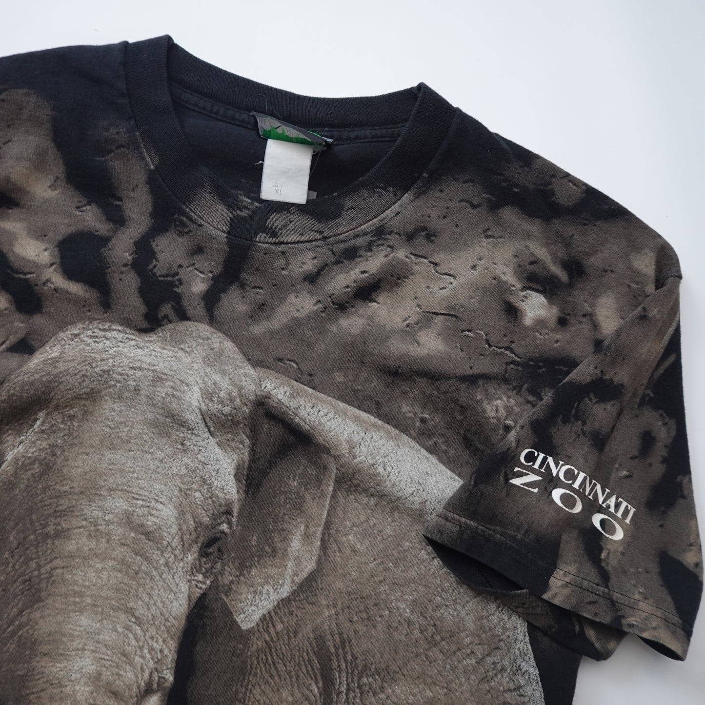 Vintage Elephant AOP - Size XL