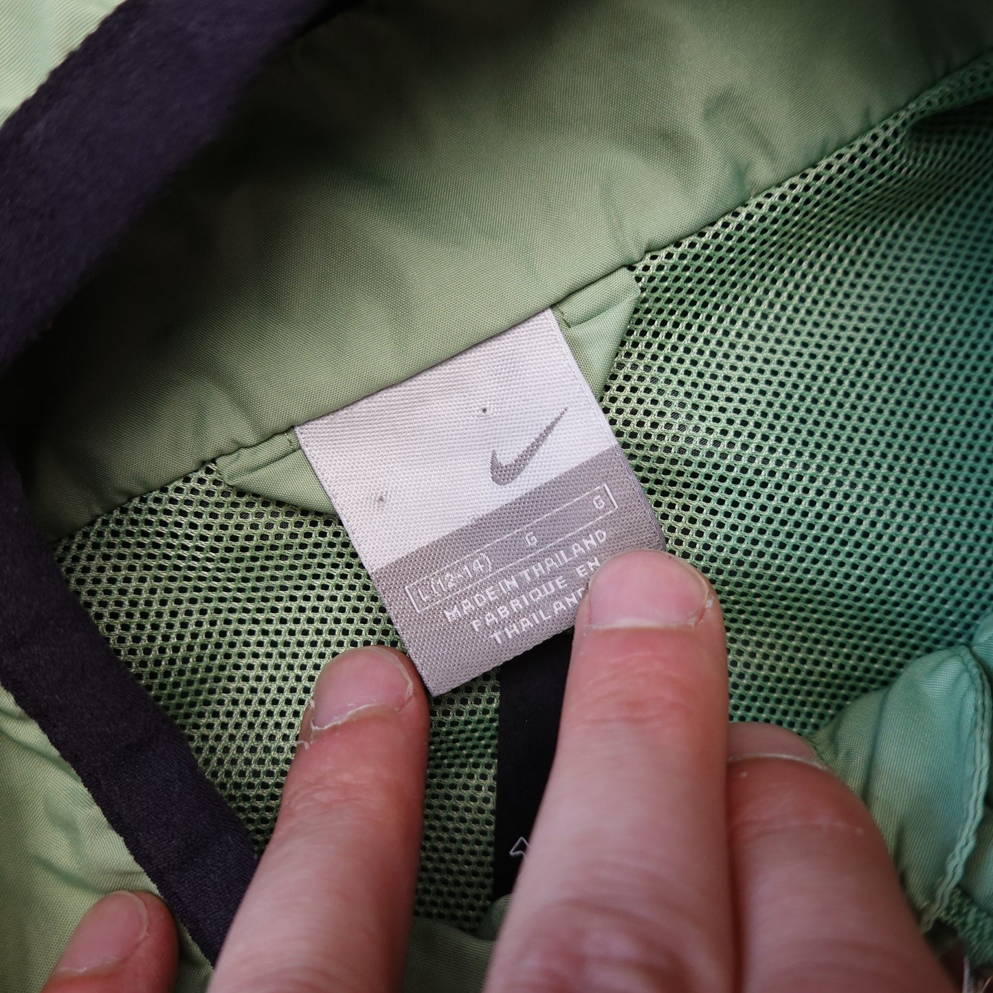 Vintage Nike Green Windbreaker - Size M