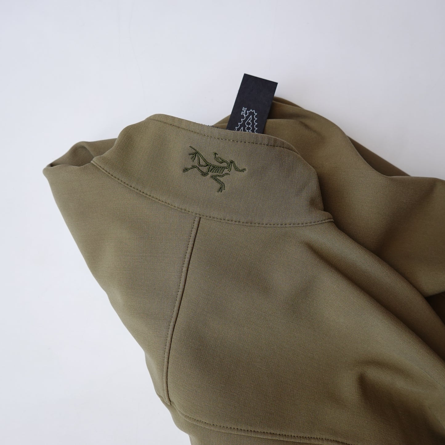 Arc’teryx Leaf Gamma Jacket - Womens S
