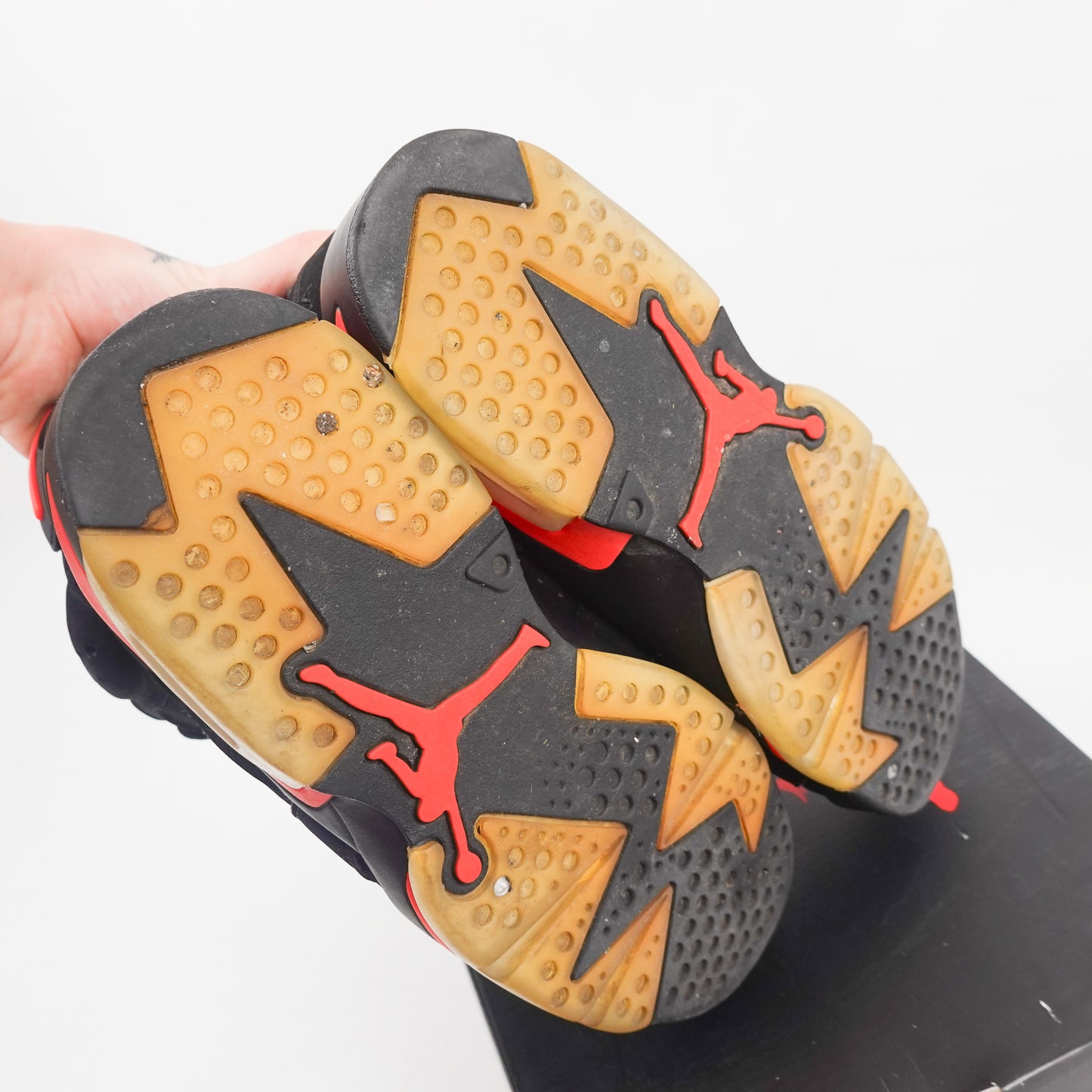2018 Jordan 6 Infrared - Size 10