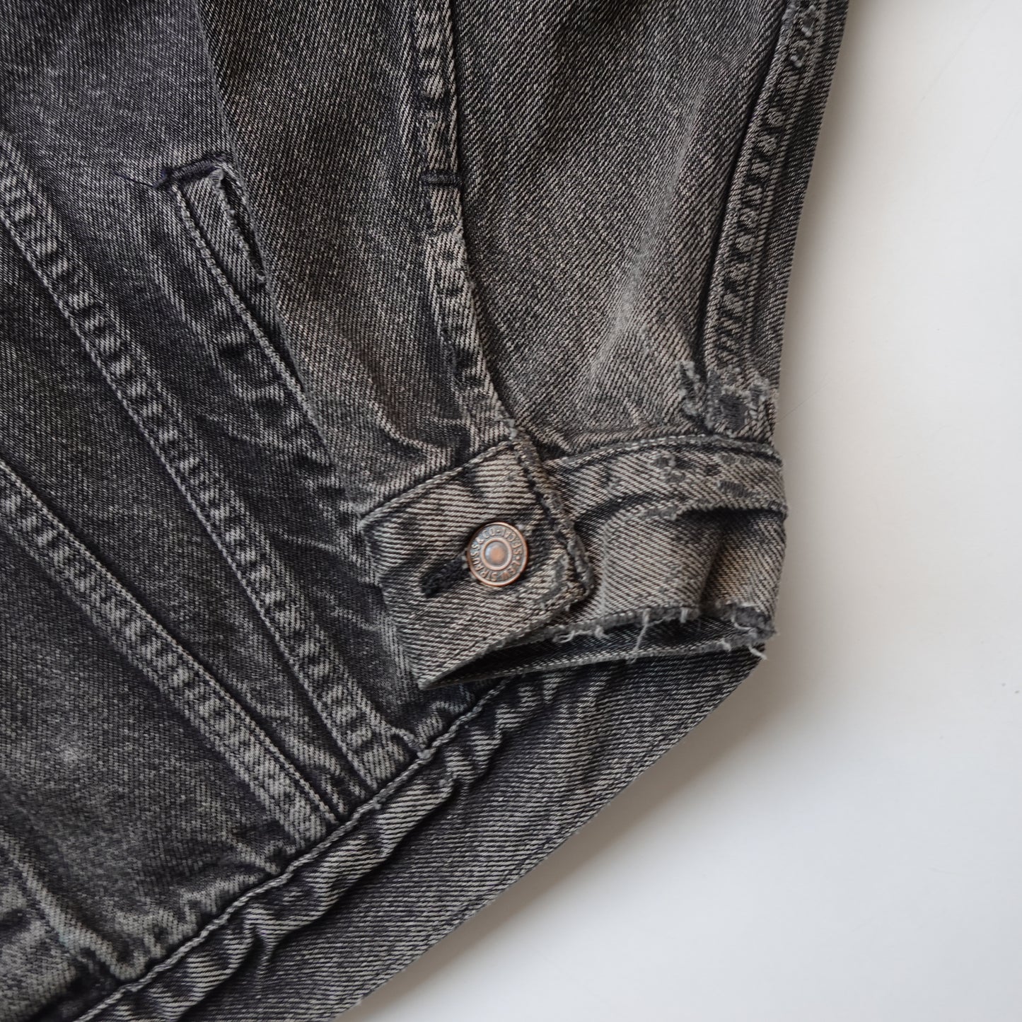 Vintage Levi's Denim Jacket BLACK - Size L