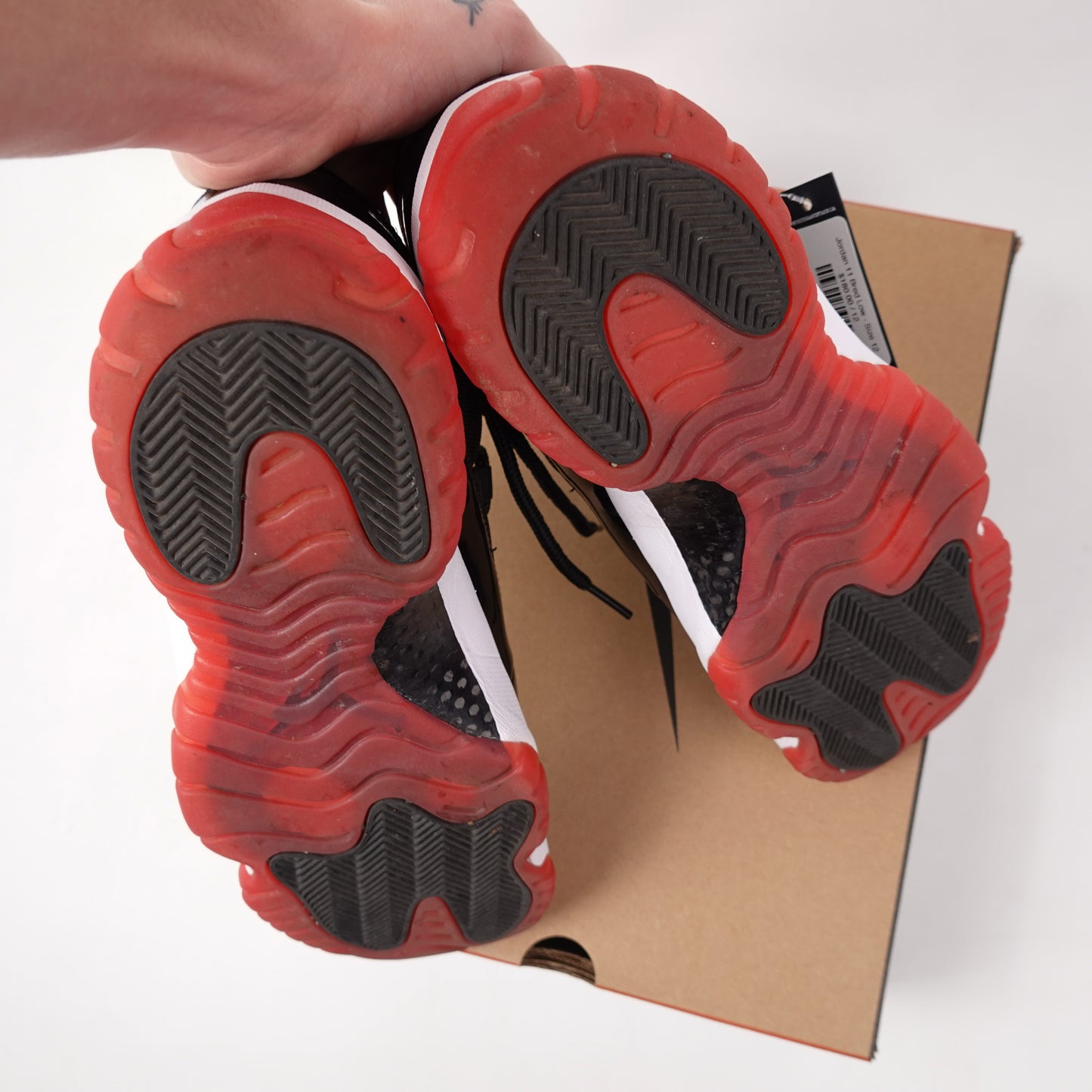 Jordan 11 Bred Low - Size 12