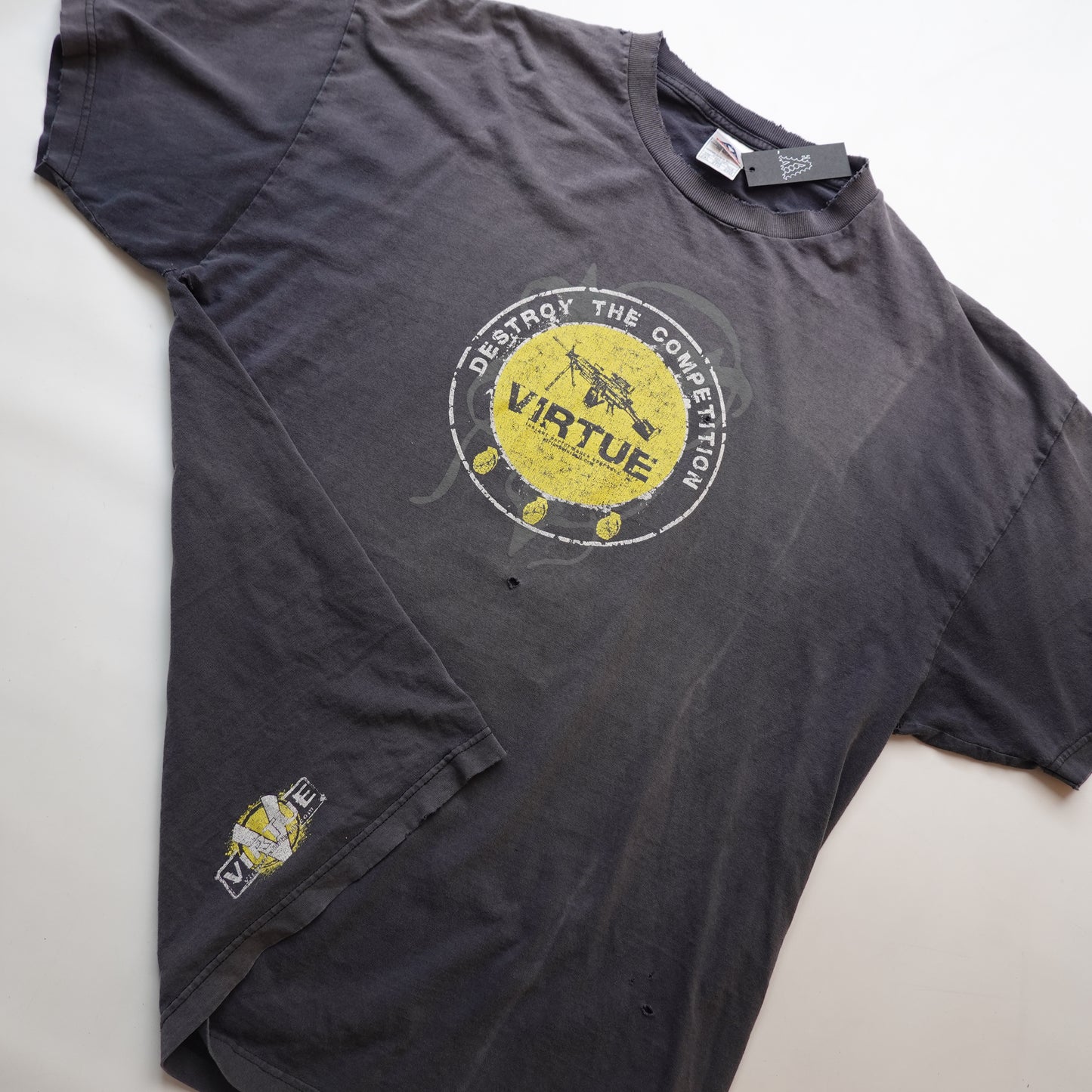 Vintage Virtue Machine Gun Tee - Size XXL