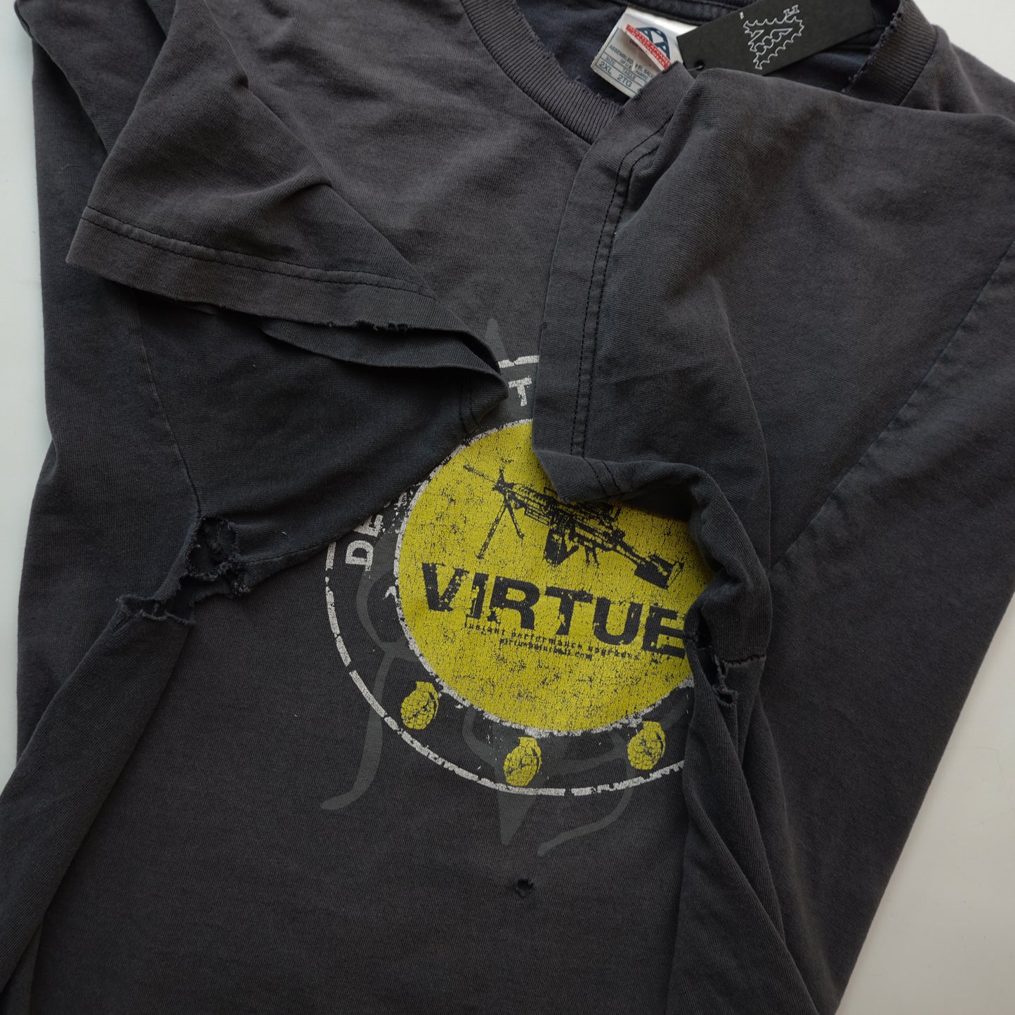Vintage Virtue Machine Gun Tee - Size XXL