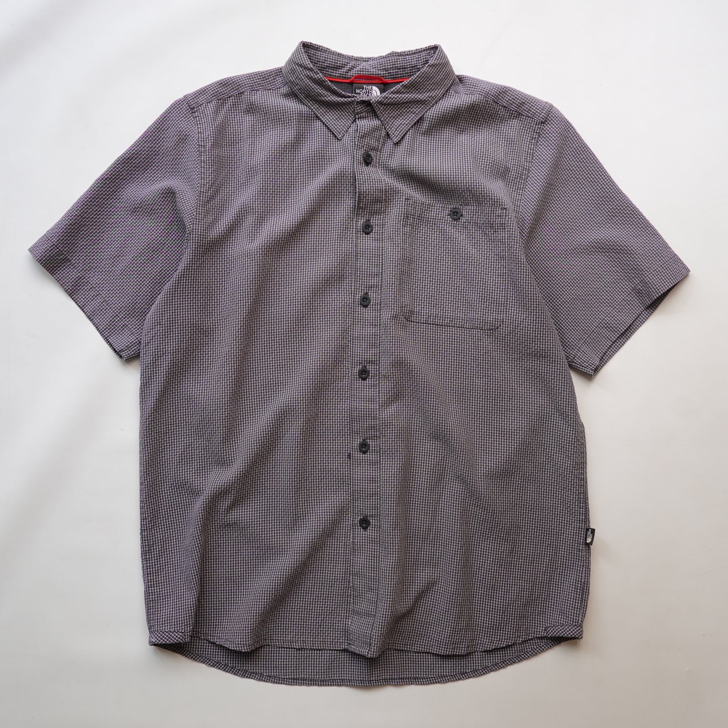 TNF Grid SS Button Up BLACK - Size M