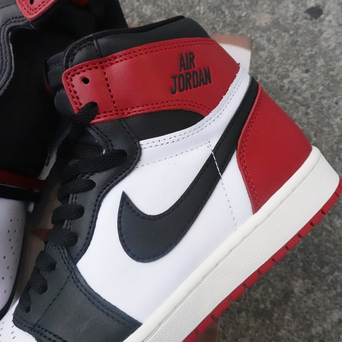 Jordan 1 '85 'Black Toe Reimagined' - Size 10