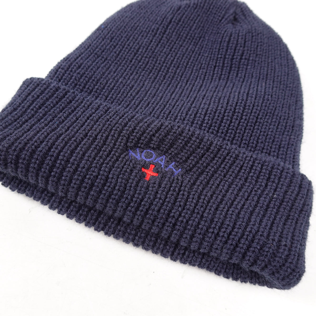 Noah Ribbed Navy Beanie