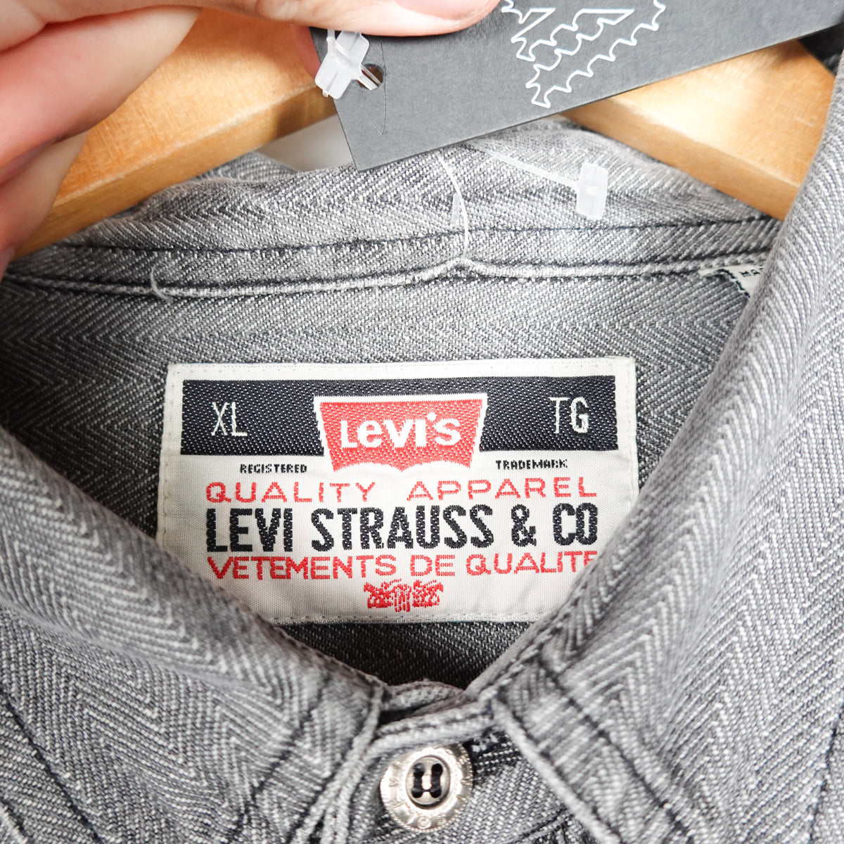 Vintage Levi's Grey Heavy Button Up - Size XL