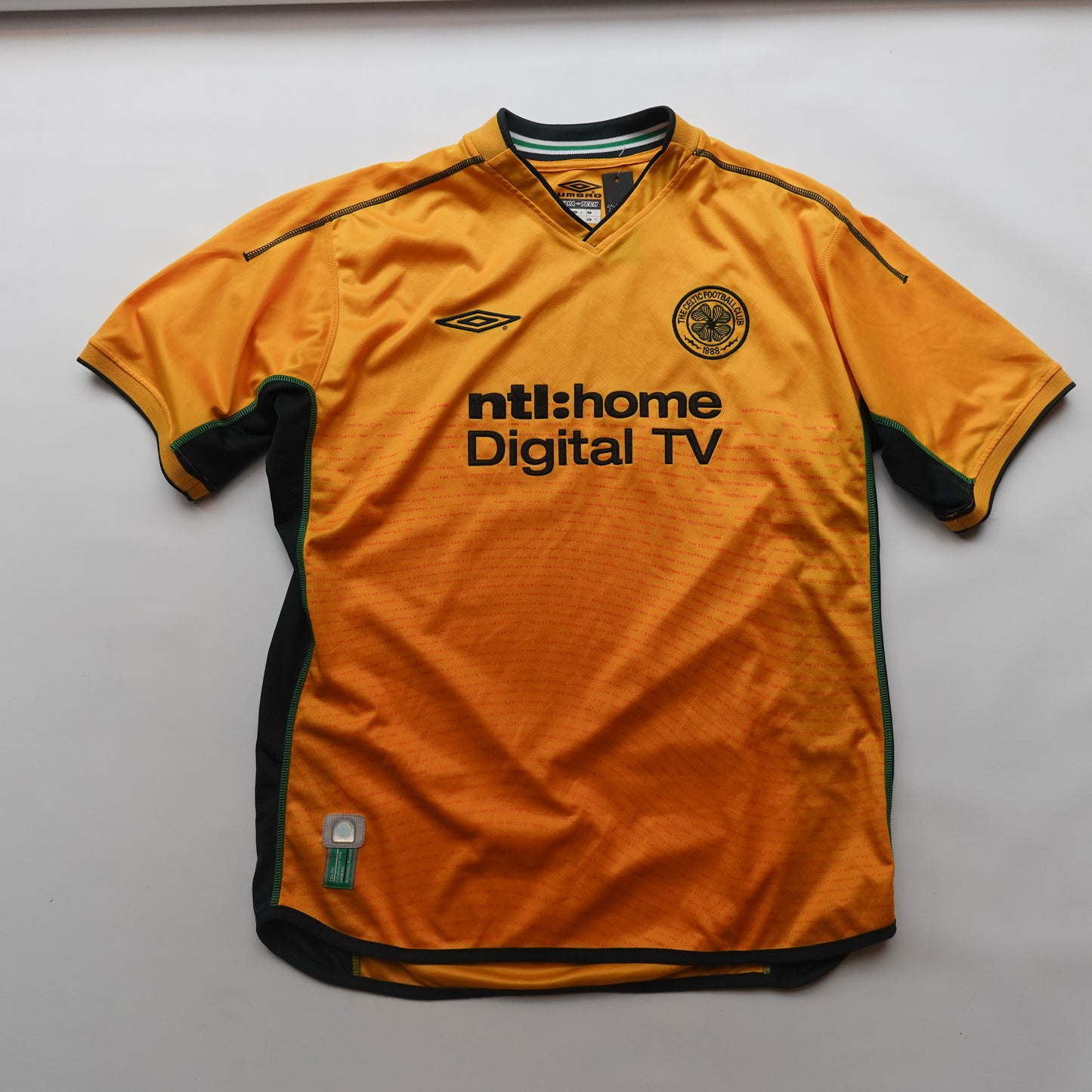 2002/03 Celtics FC Kit - Size L