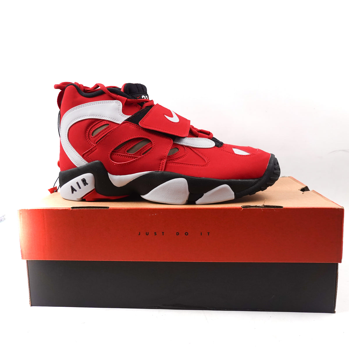 Nike Air Diamond Turf II - Size 13