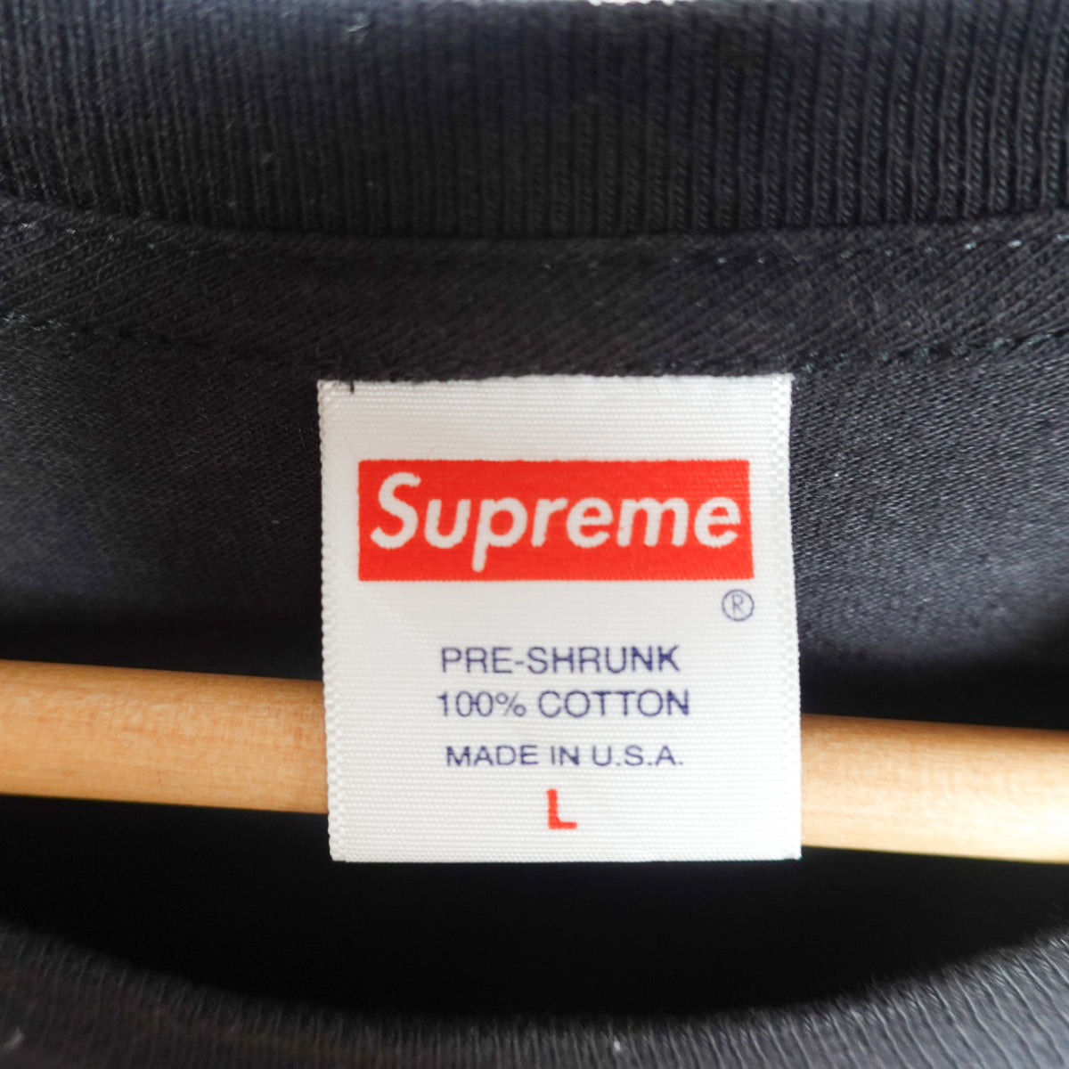 SS22 Supreme lil Kim Tee - Size L