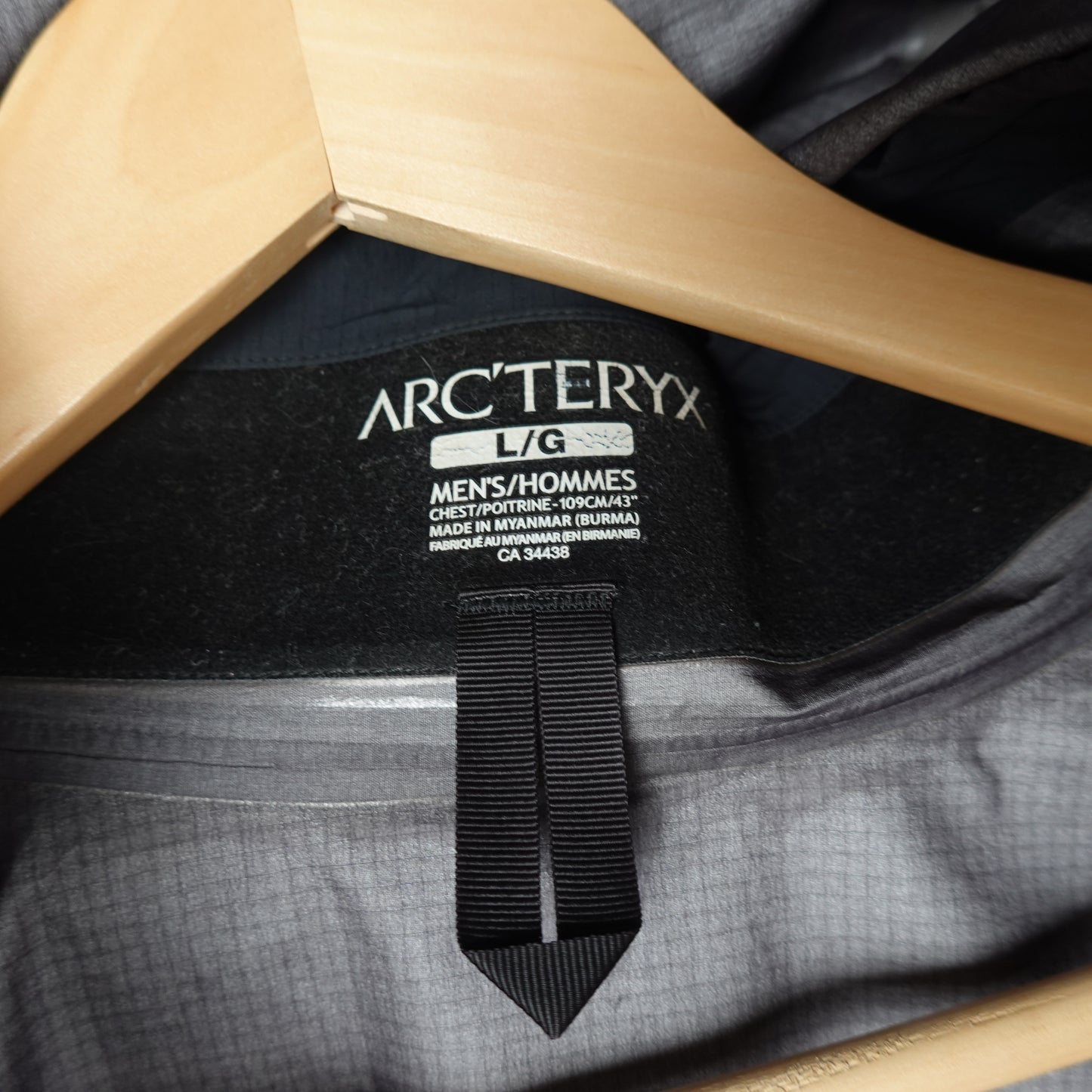 2018 Arc’teryx Beta Ar Jacket - Size L