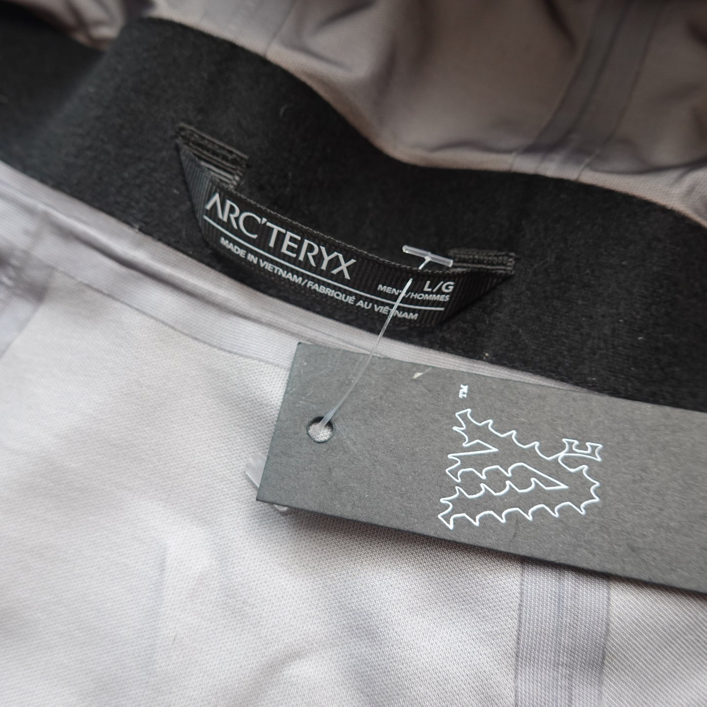 Arc'teryx Fraser Gore-Tex Jacket - Size L