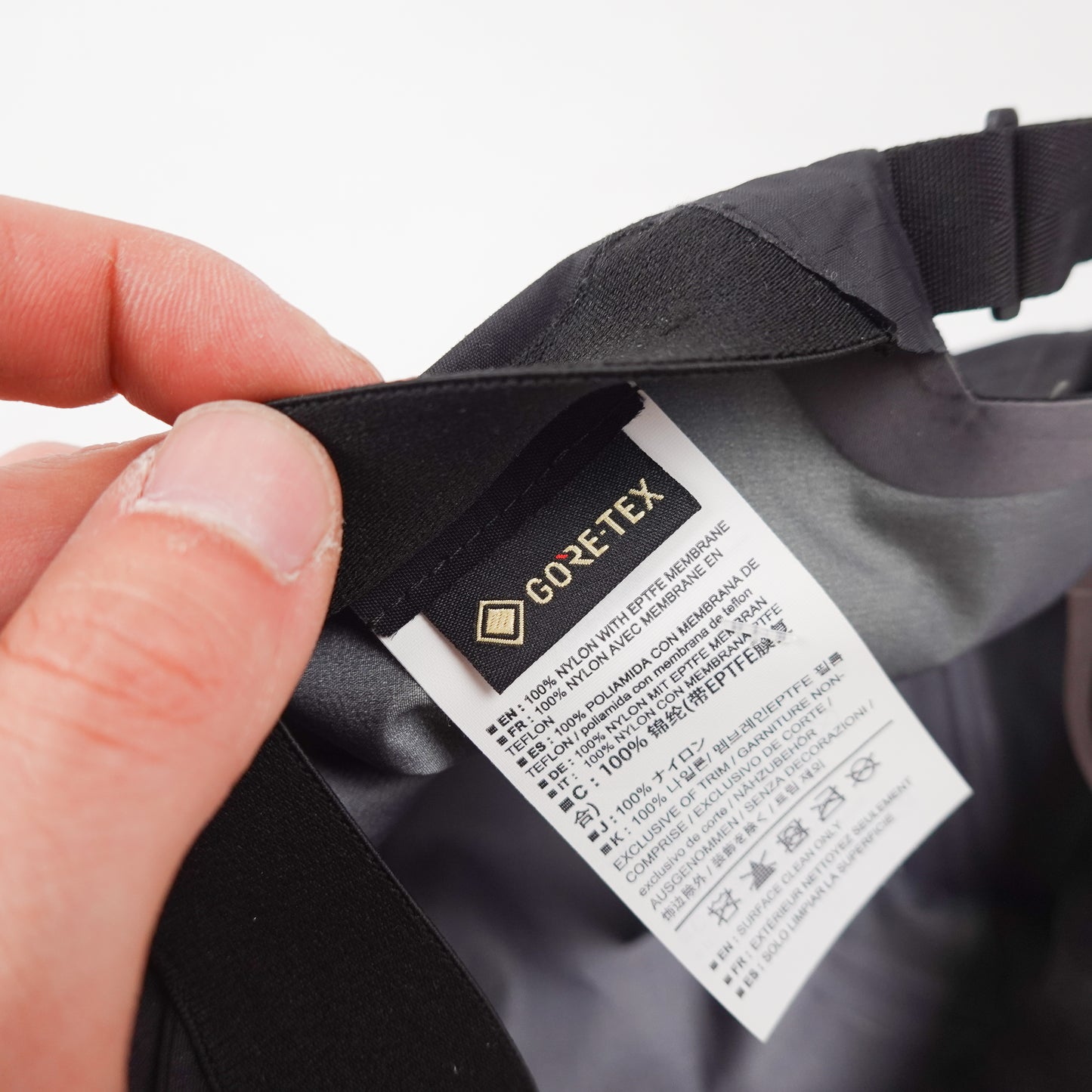 Arc'teryx Veilance Stealth Hat