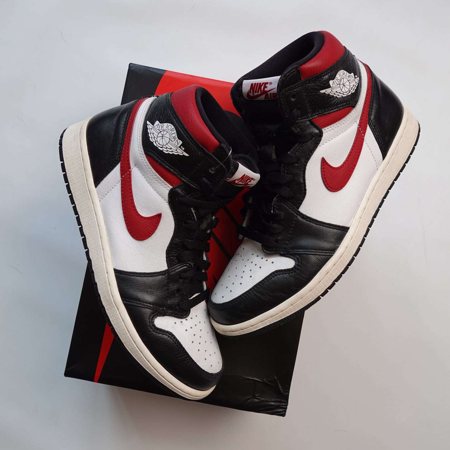 Jordan 1 High 'Gym Red' - Size 10