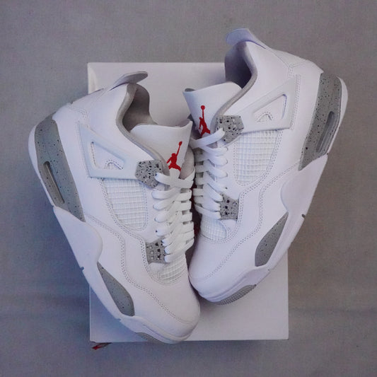 Jordan 4 White Oreo - Multiple Sizes