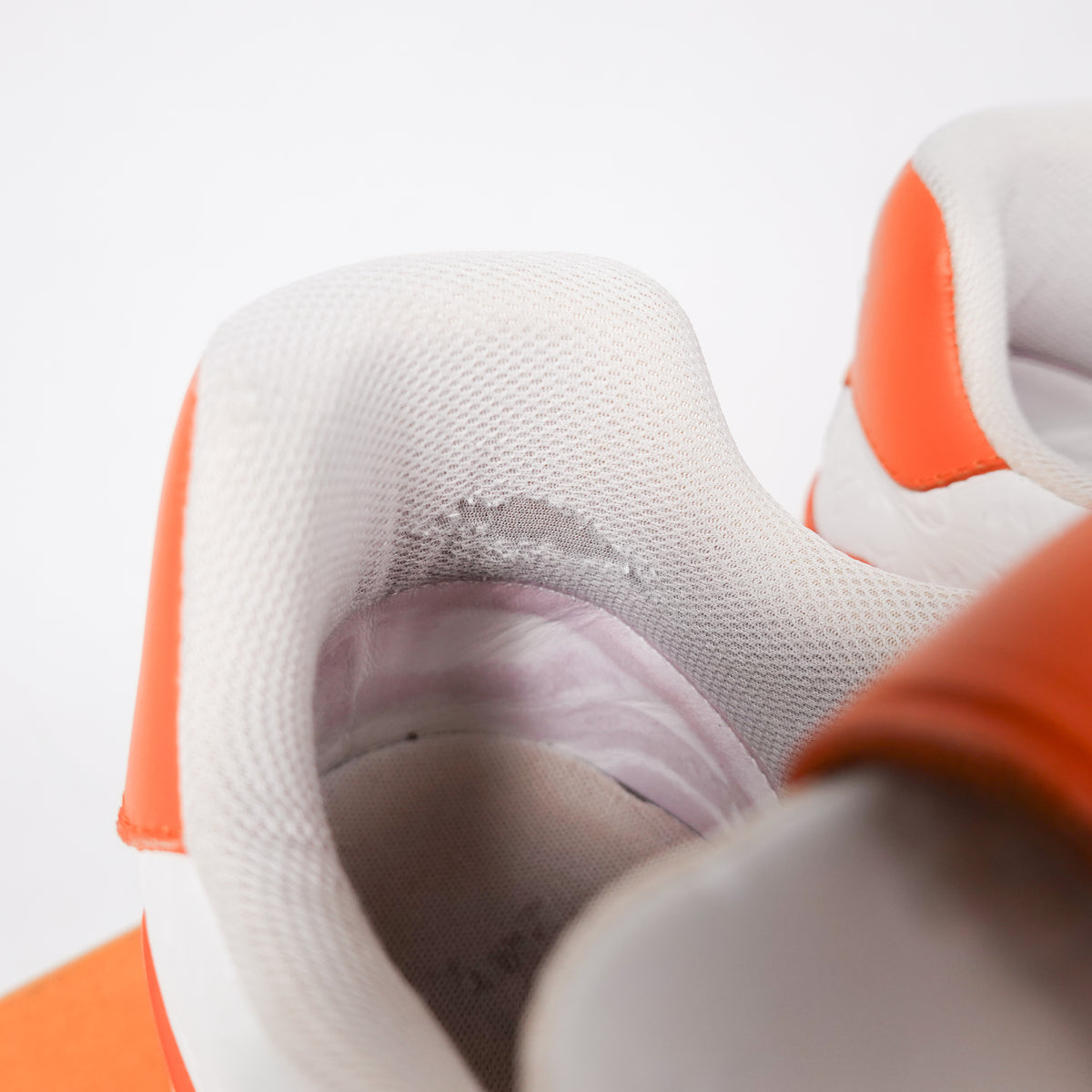 Louis Vuitton Trainer ‘Orange Monogram’ - Size 9.5