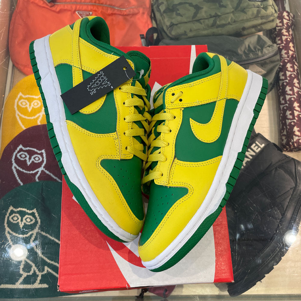 DS Nike Dunk Low Reverse Brazil - Size 8