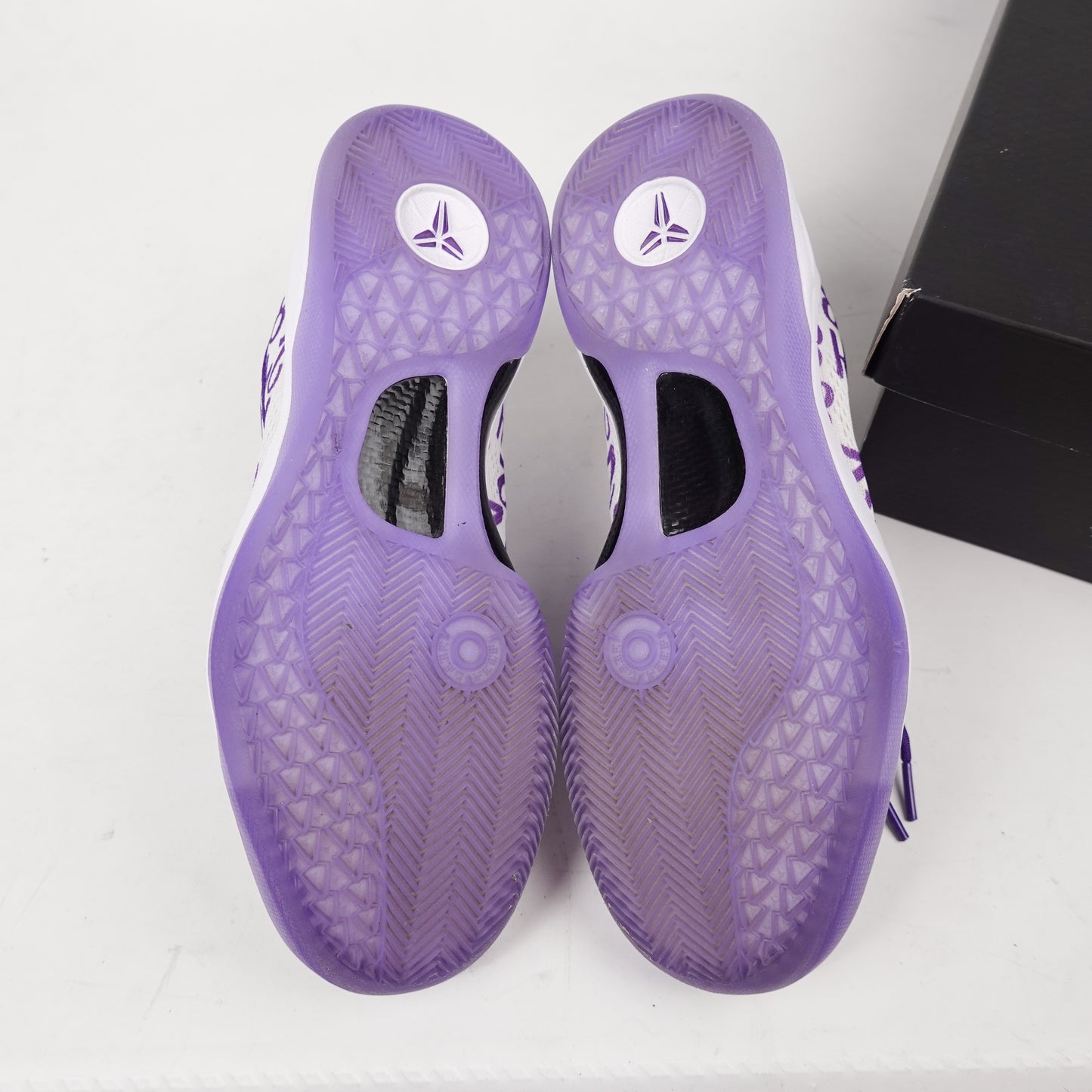 Kobe 8 Protro Court Purple - Size 9