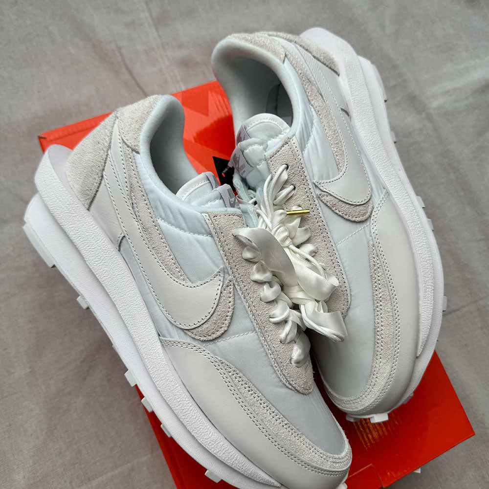 Nike sacai LDWaffle White - Size 10.5