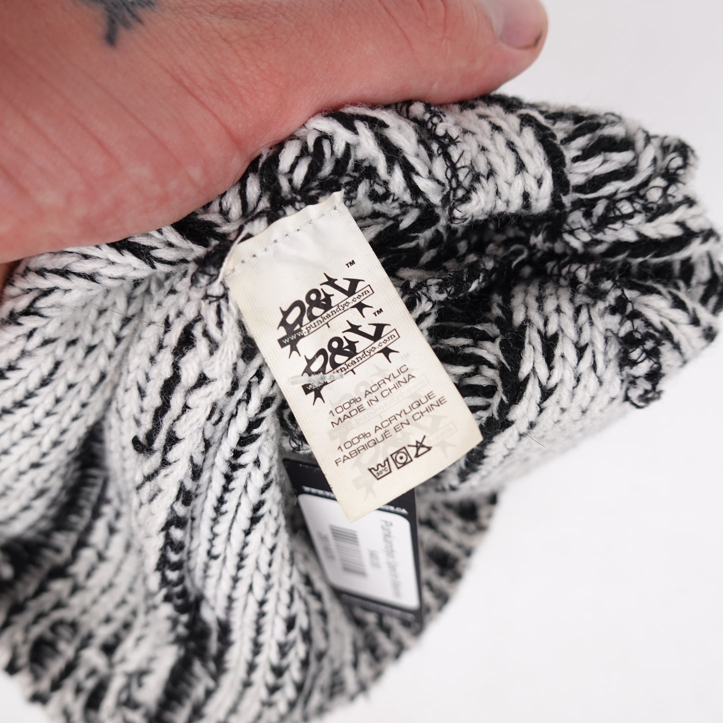 Punkandyo Specle Beanie