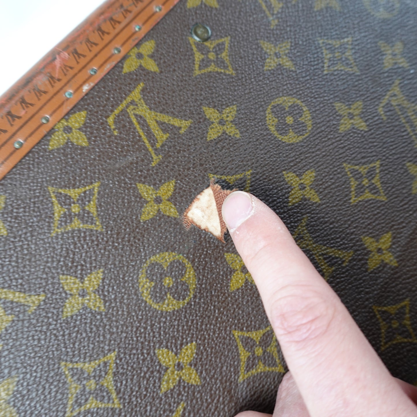 Louis Vuitton Vintage Alzer 75 Trunk - Broken Handle