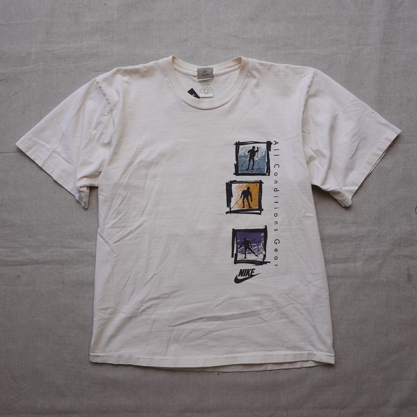 Vintage Nike ACG Tee - Size M