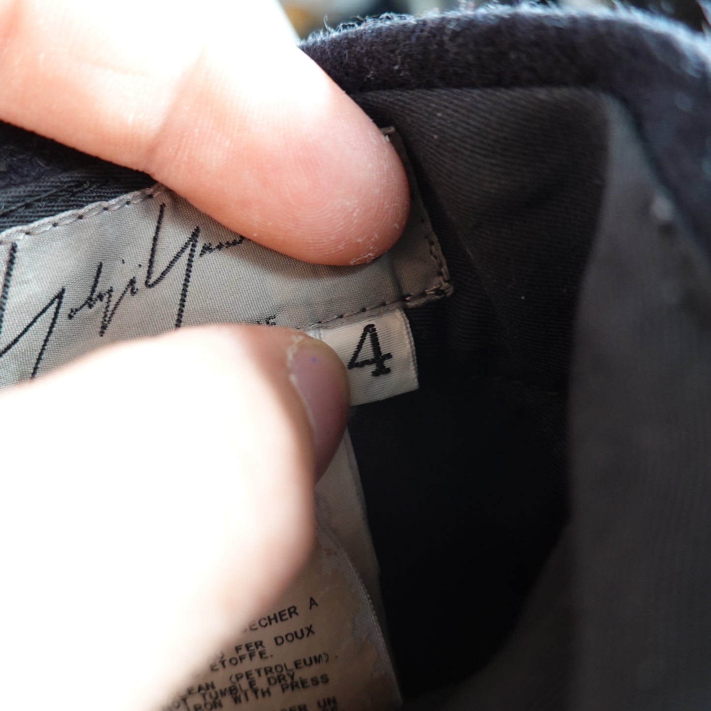 Yohji Yamamoto Pleated Wool Trousers - Size 33 Size Label Close Up