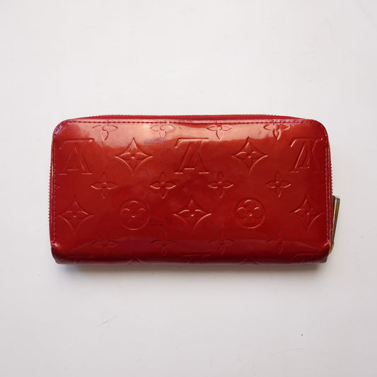 2008 Louis Vuitton Gloss Red Long Wallet