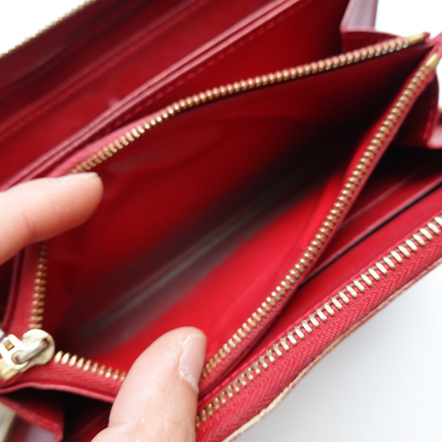 2008 Louis Vuitton Gloss Red Long Wallet