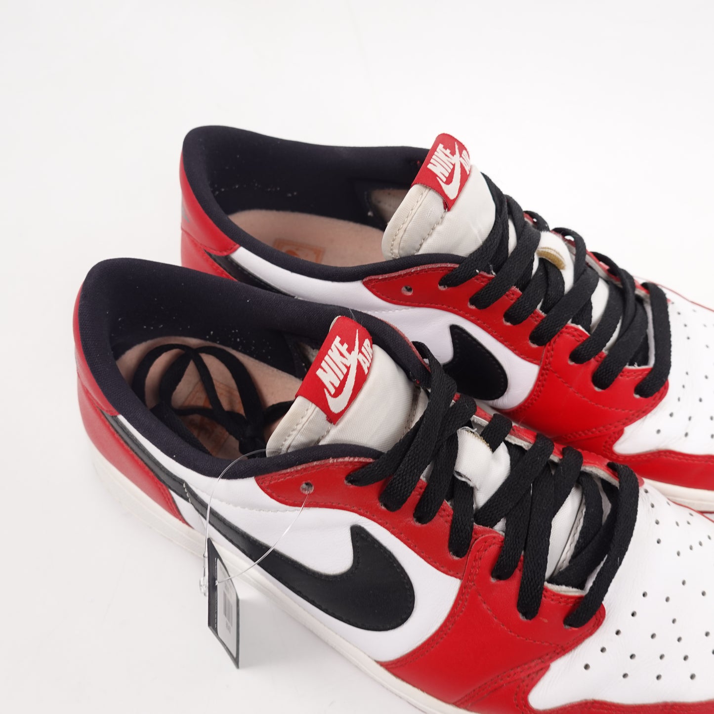 2016 Jordan 1 Low Chicago - Size 12