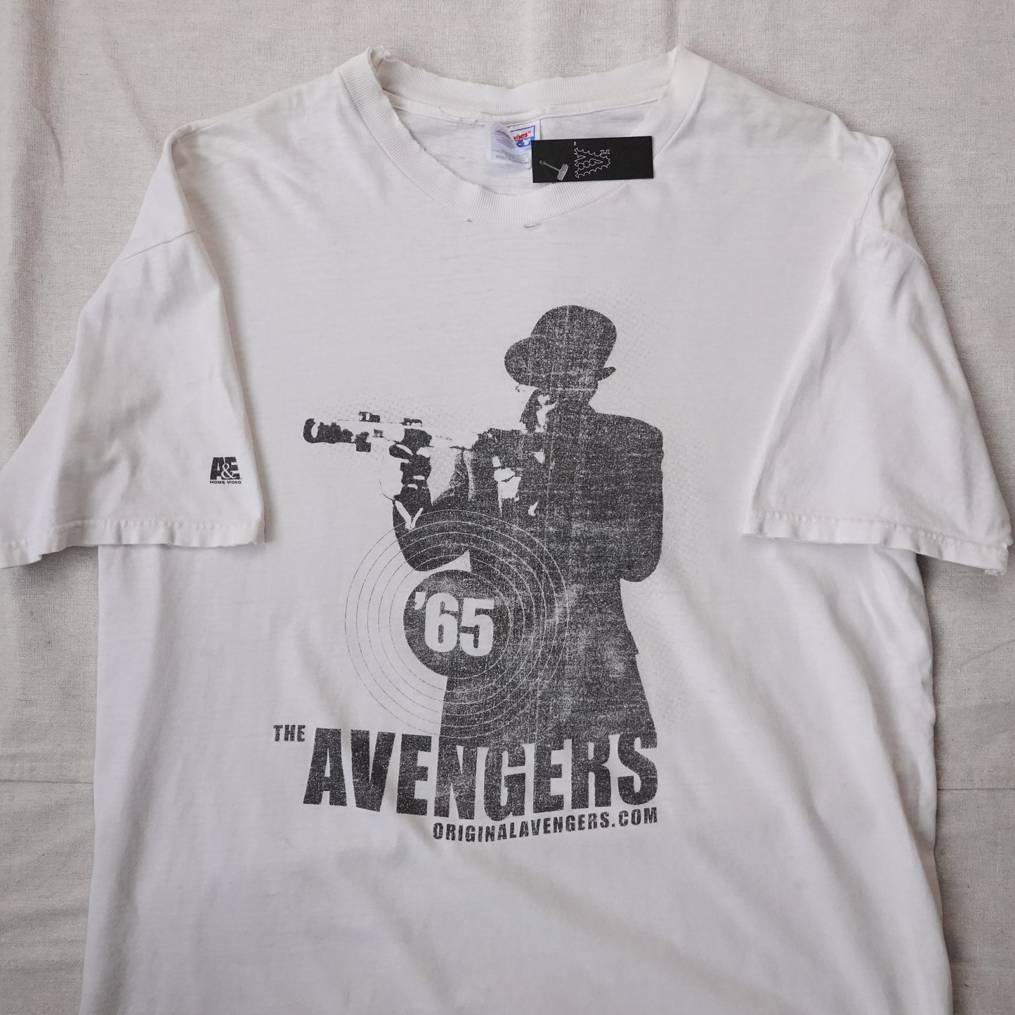 Vintage The Avengers '65 Tee - Size XL