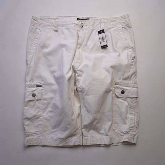 Point Zero White Cargo Shorts - Size 34