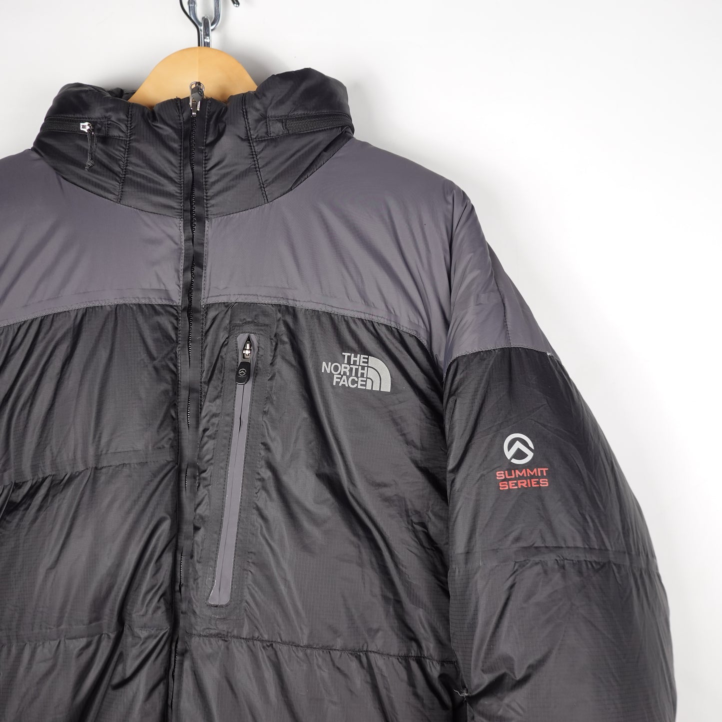 The North Face Summit Series 700 Fill Jacket - Size XXL