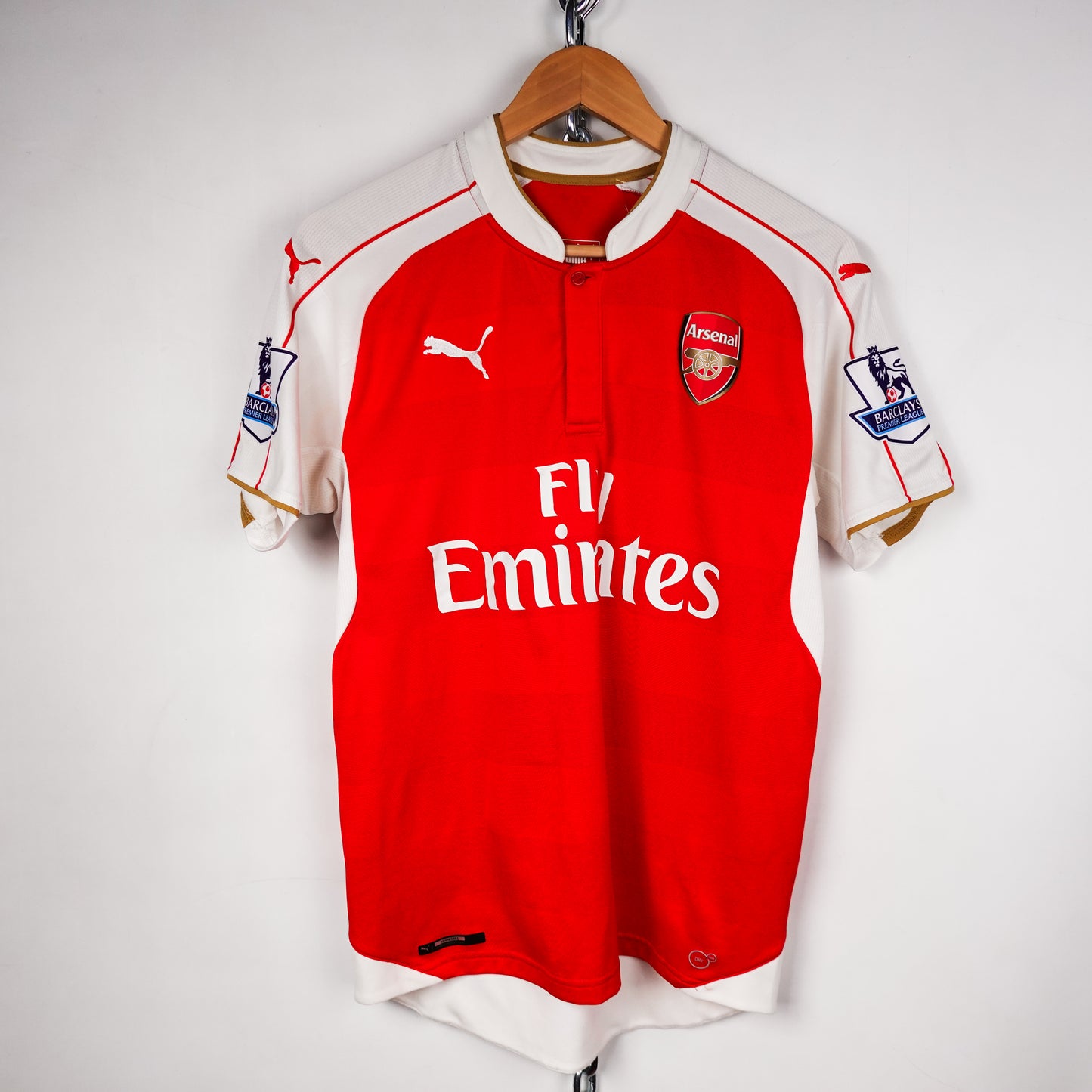 2015/16 Ozil Home Jersey - Size M